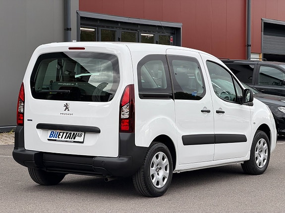 Peugeot Partner Tepee 10 of 26