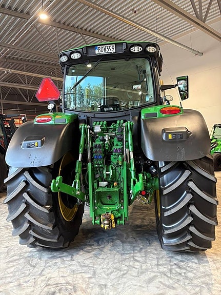 John Deere 6R185 / frontlyft / Räntekampanj! 7 of 11
