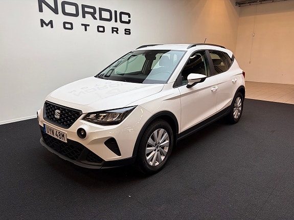 Seat Arona 2 of 12