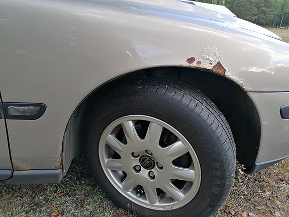 Volvo V70 12 of 23