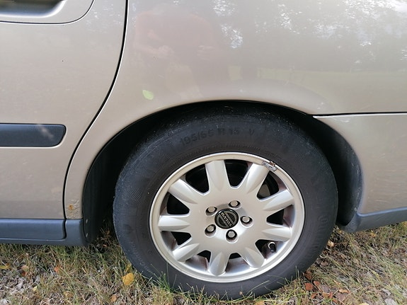 Volvo V70 11 of 23