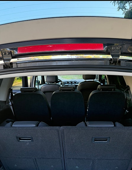 Ford S-MAX 8 of 13