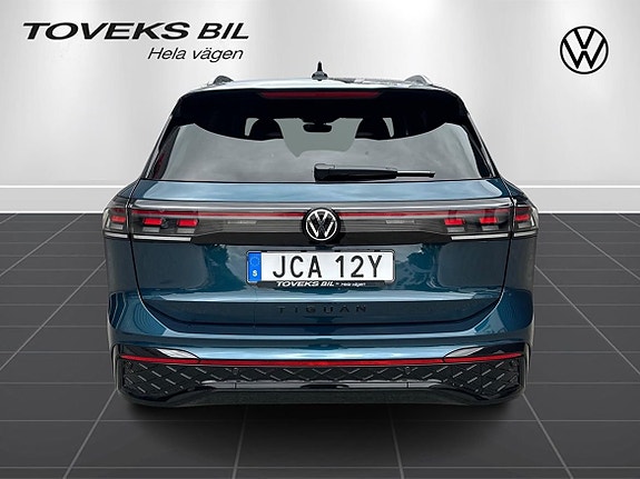 Volkswagen Tiguan 4 of 14