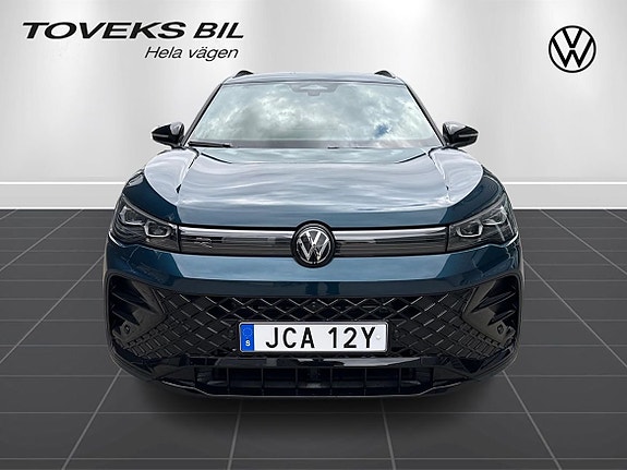 Volkswagen Tiguan 8 of 14