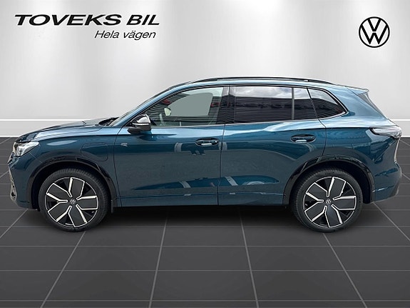 Volkswagen Tiguan 6 of 14