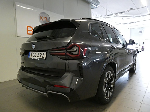 BMW X3 9 of 26