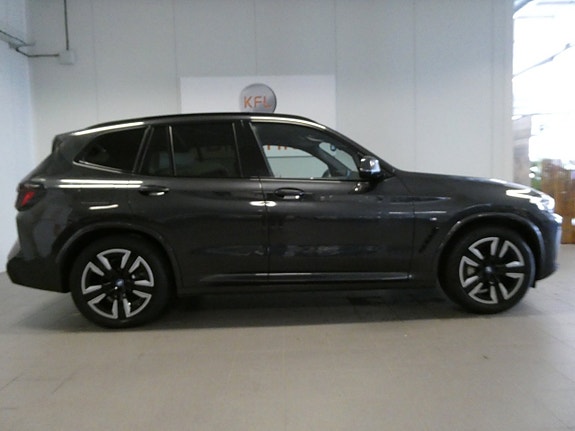 BMW X3 8 of 26