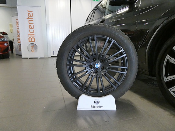 BMW X3 2 of 26