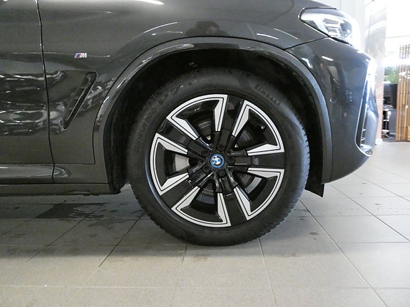 BMW X3 7 of 26
