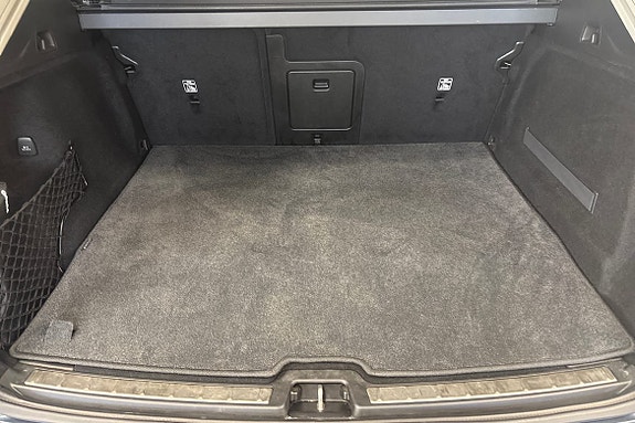 Volvo XC60 13 of 21