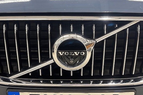 Volvo XC60 19 of 21
