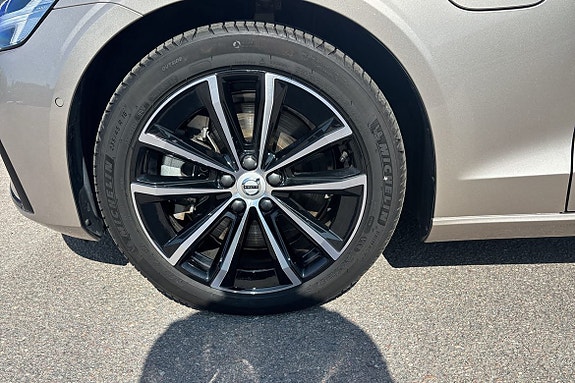 Volvo V60 16 of 16