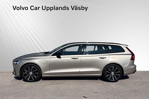 Volvo V60 3 of 16