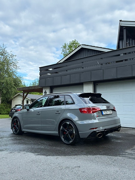 Audi RS3 3 of 13