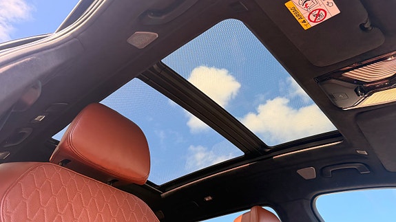 BMW X7 29 of 30