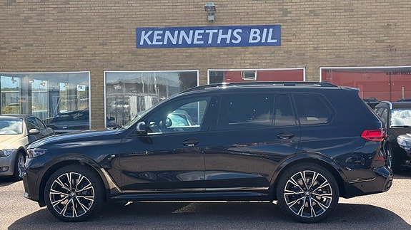 BMW X7 7 of 30