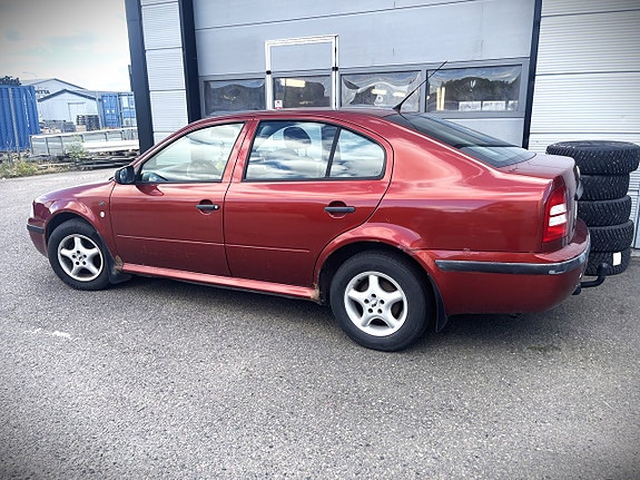 Skoda Octavia 3 of 4