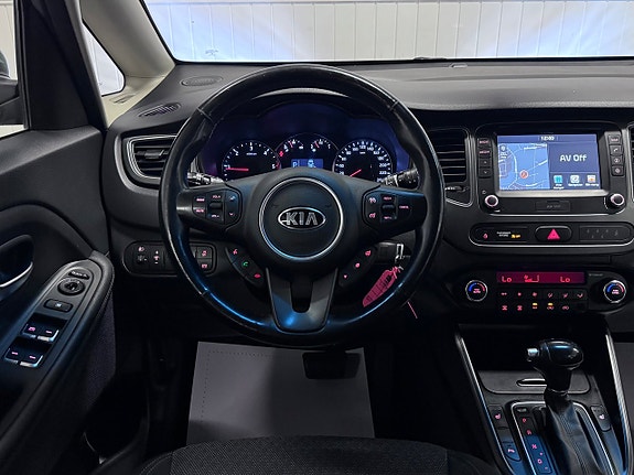 Kia Carens 18 of 25