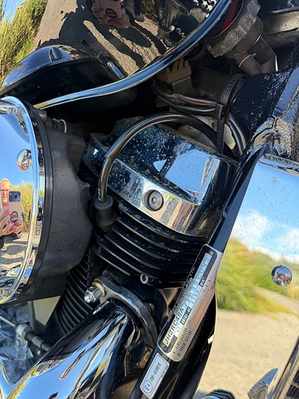 Honda VT 750 Black Widow 6 of 7
