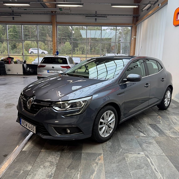 Renault Megane 5 of 11