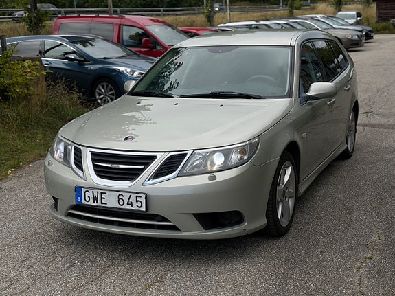 Saab 9-3 2 of 8