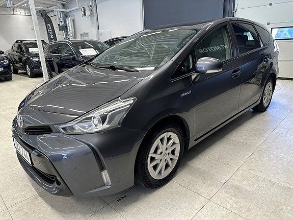 Toyota Prius+ 4 of 21