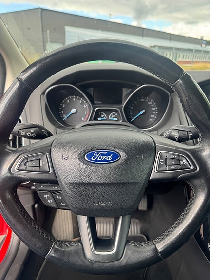 Ford Focus 17 of 21