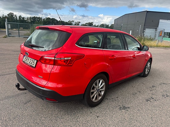 Ford Focus 7 of 21
