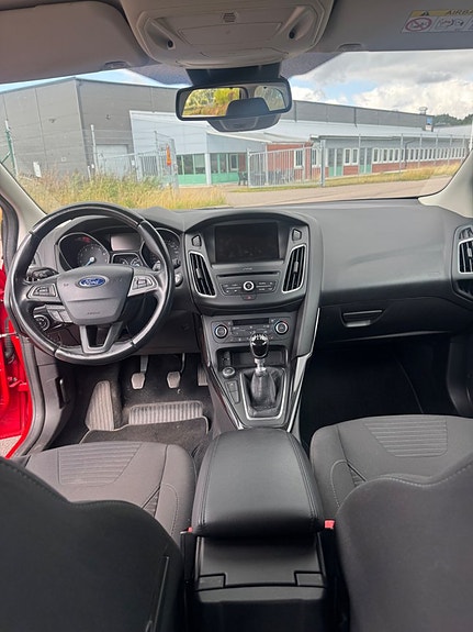 Ford Focus 19 of 21