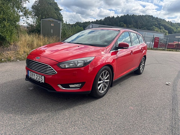 Ford Focus 12 of 21
