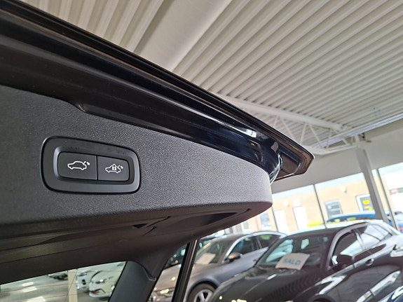 Volvo V60 17 of 24