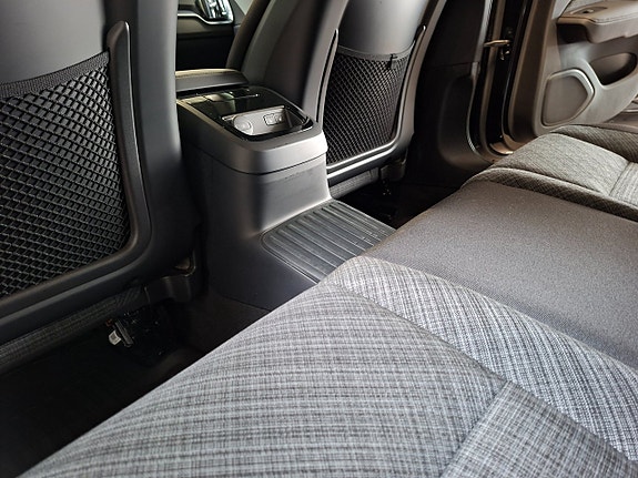 Volvo V60 13 of 24