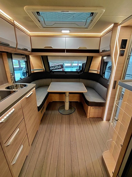 Knaus SÜDWIND BLACK SELECTION 580 UK 9 of 9