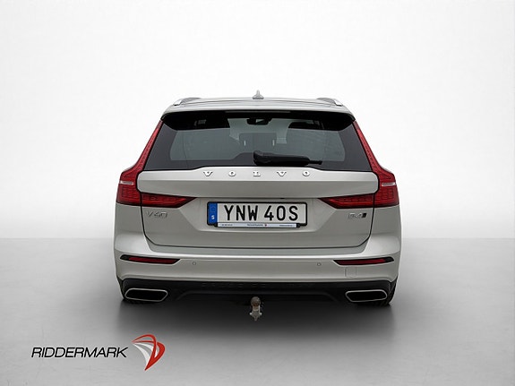 Volvo V60 Cross Country 6 of 30