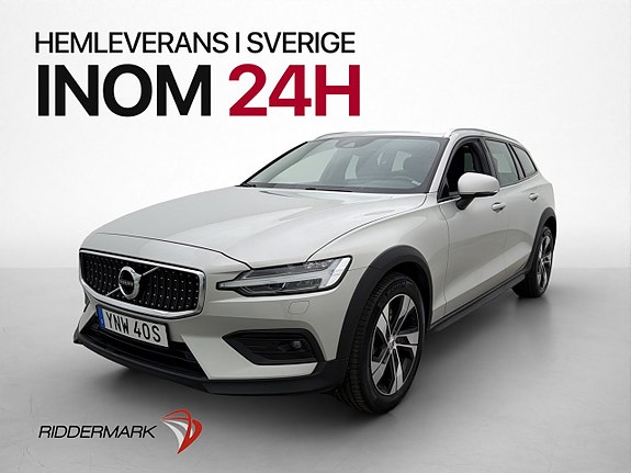 Volvo V60 Cross Country 3 of 30