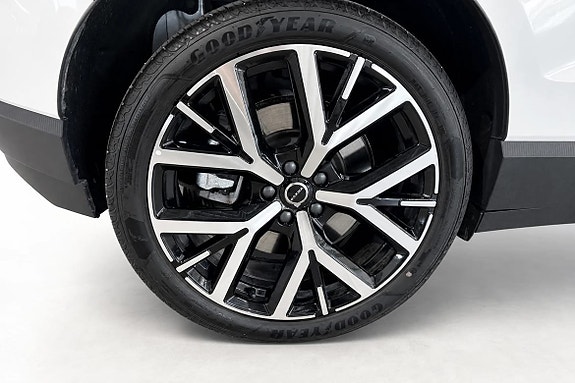 Volvo EX30 12 of 17