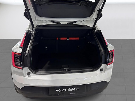 Volvo EX30 10 of 17