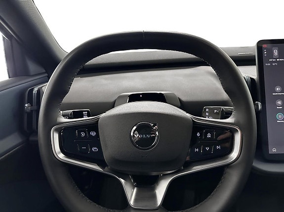 Volvo EX30 9 of 17