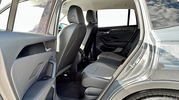 Volkswagen Tiguan 11 of 14