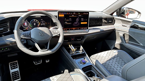 Volkswagen Tiguan 10 of 15