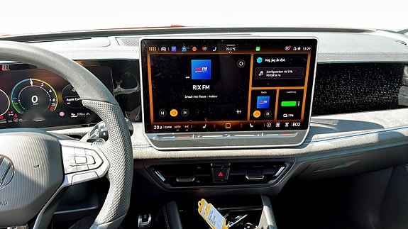 Volkswagen Tiguan 9 of 15