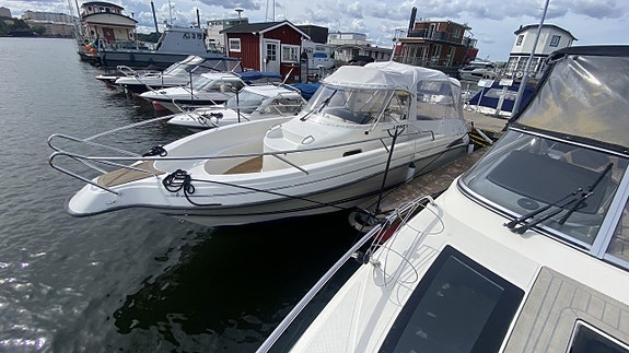 Ryds 23 WA 2006 Volvo Penta D3-190 diesel 370 tim! 2 of 28