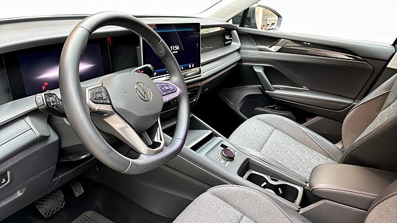 Volkswagen Tayron 7 of 13