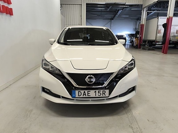 Nissan Leaf 2 of 10