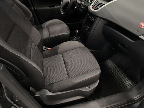 Peugeot 207 10 of 10
