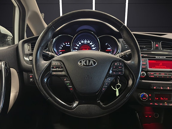 Kia Ceed 14 of 20
