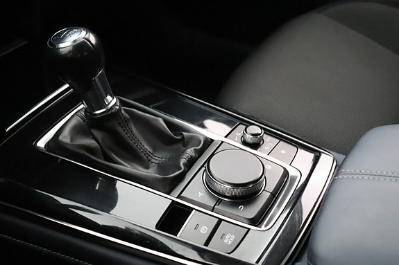 Mazda CX-30 10 of 18