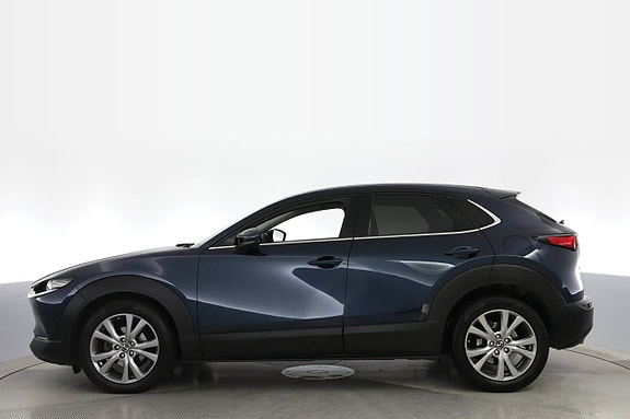 Mazda CX-30 2 of 18