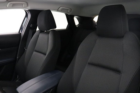 Mazda CX-30 11 of 18