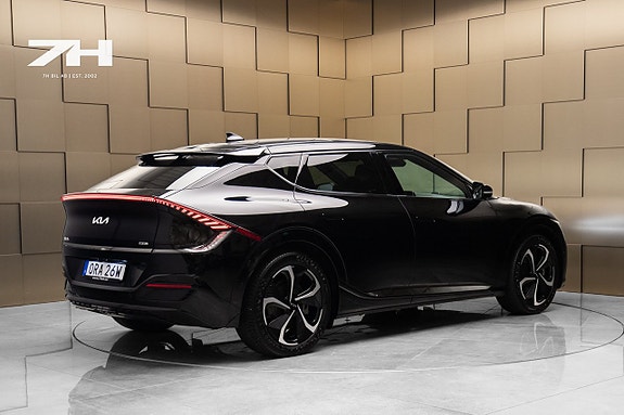Kia EV6 5 of 23